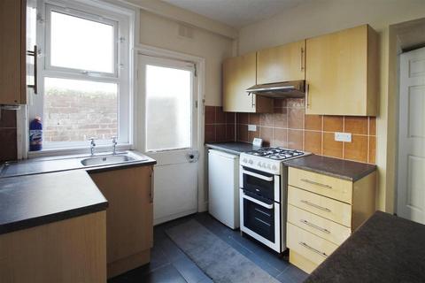 3 bedroom end of terrace house for sale, Osborne Grove, Rhyl, Denbighshire, LL18 1NP