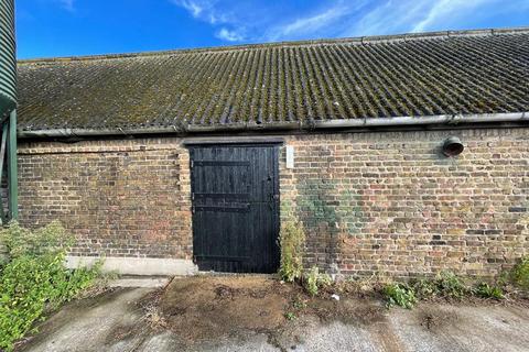 Storage to rent, Tilbury