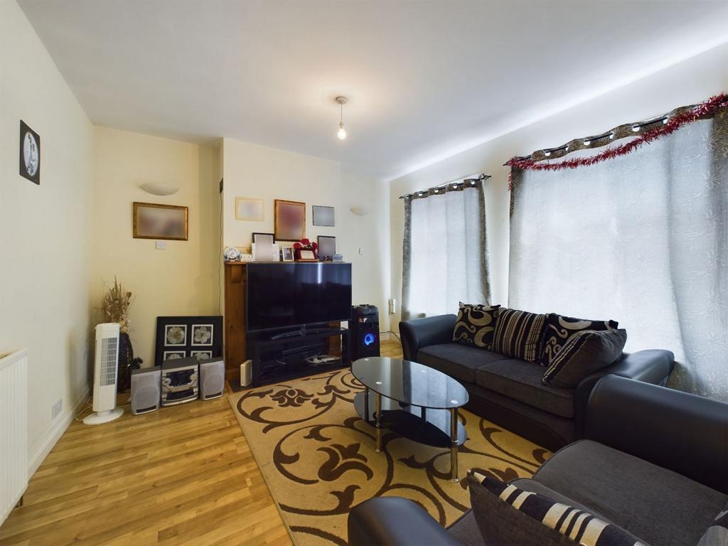 Lounge/dining room
