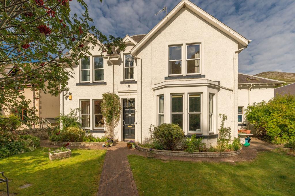 Schoolhouse 73, Leithen Road, Innerleithen, EH44 6HY 5 bed detached