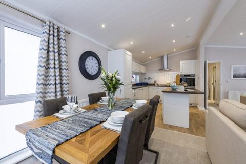 2 bedroom lodge for sale - Conwy Lodge Park