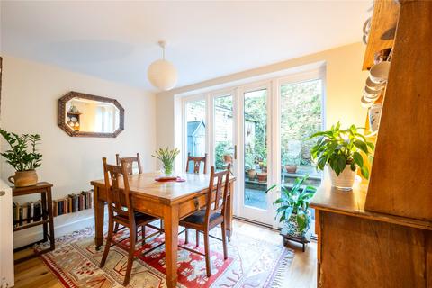 1 Colleton Hill, Exeter, EX2 4AS