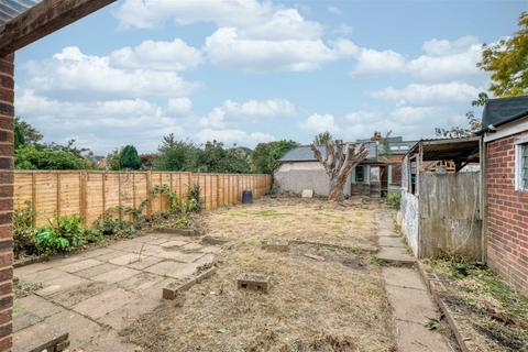 6 Blakefield Road, Worcester, WR2 5DR