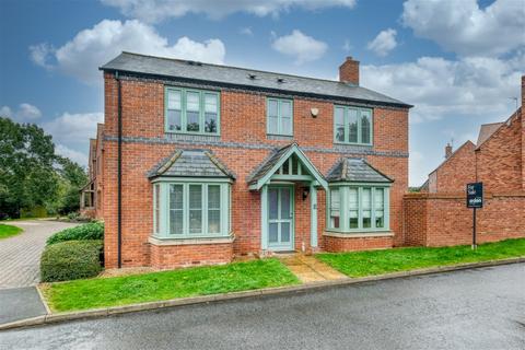 3 Harrison Fields, Crowle, Worcester, WR7 4DP
