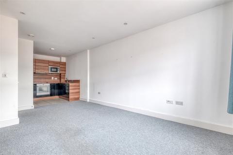 1 bedroom flat for sale - Harry Davis Court, Armstrong Drive, Worcester, WR1 2AJ