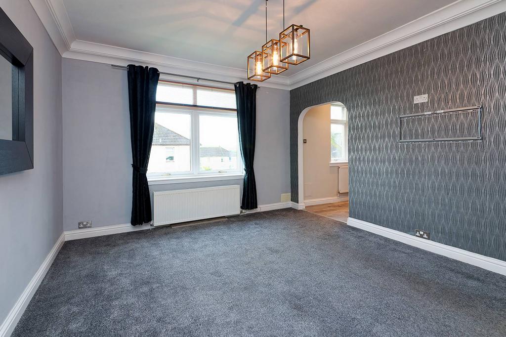 11 Lambfair Gardens, Auchinleck, Cumnock, KA18 2HY 2 bed flat for sale