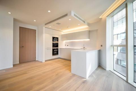 3 bedroom flat to rent - Duchess Walk, London Bridge, London, SE1