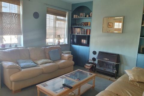 3 bedroom flat to rent, Kingsbury Road, Kingsbury, NW9