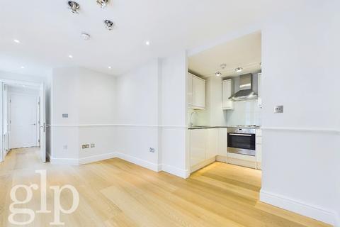 1 bedroom flat to rent, Fouberts Place, W1F