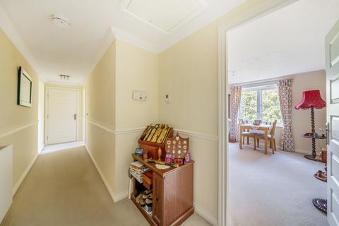 1 bedroom apartment for sale - Churchfield Road, Walton-On-Thames, KT12