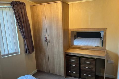 2 bedroom lodge for sale - Twyning Tewkesbury