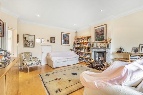 3 bedroom apartment to rent, Fellows Road Belsize Park NW3