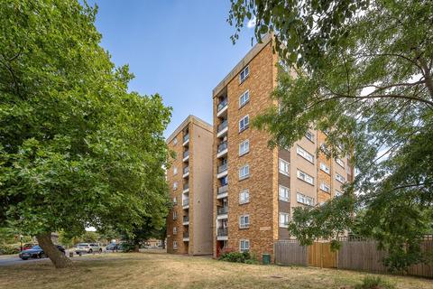 2 bedroom flat for sale, Perceval Court, Newmarket Avenue, Northolt UB5