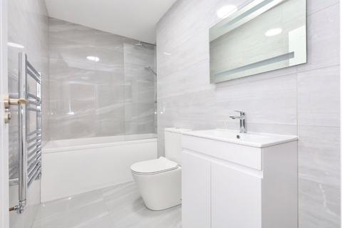 67 Lindley Road, London, E10 6QT