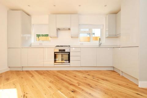 67 Lindley Road, London, E10 6QT