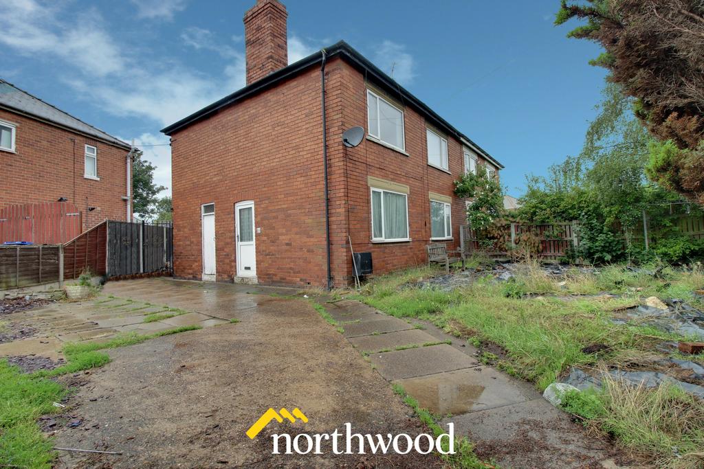 Highfield Crescent, Thorne, Doncaster, DN8 4 bed semidetached house