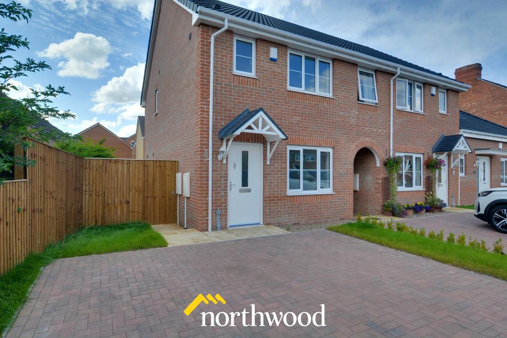 Marshland Road, Moorends, Doncaster, DN8 3 bed end of terrace house for