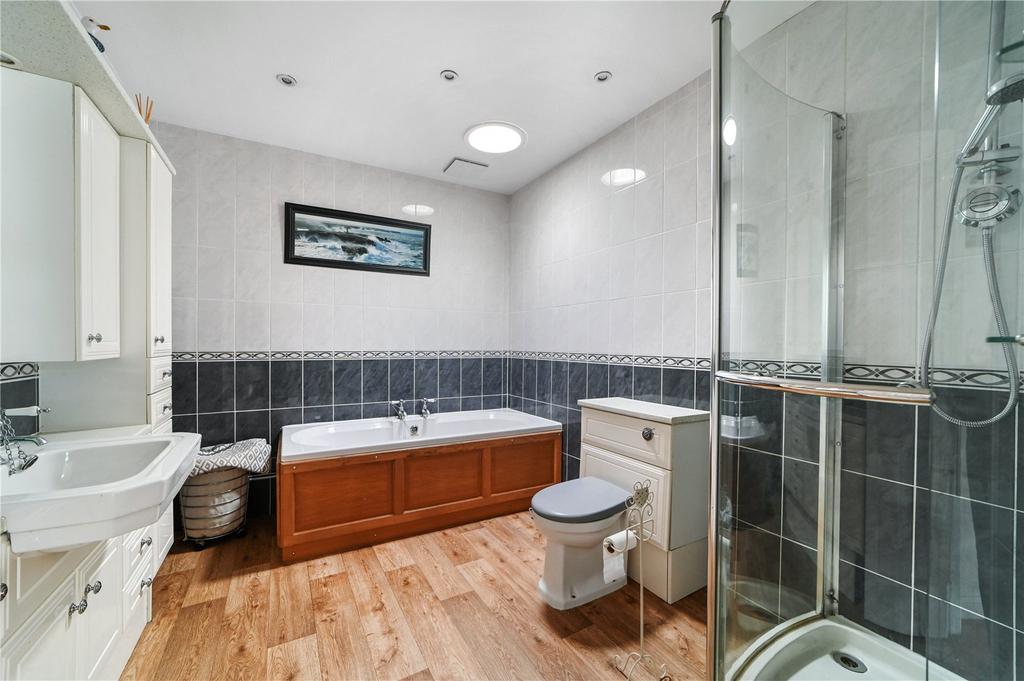 Annex Bathroom