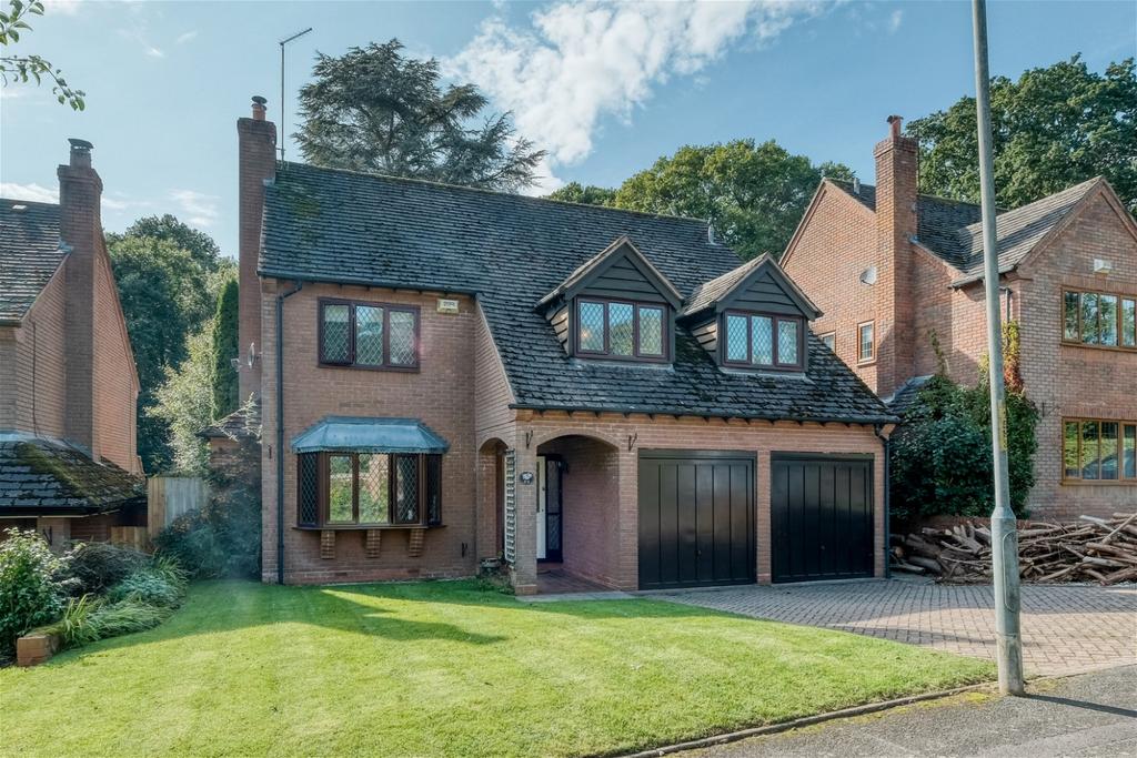 Purshall Close, Southcrest, Redditch B97 4PD 4 bed detached house for sale £595,000
