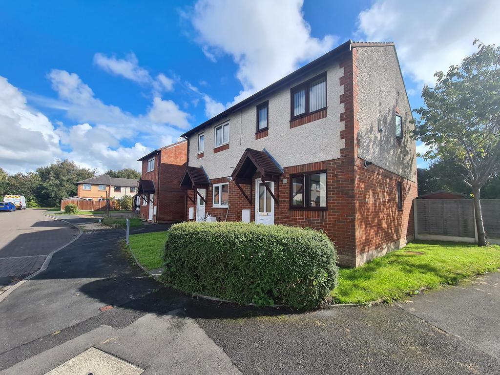 Broadway Park, Morecambe, LA4 2 bed terraced house £750 pcm (£173 pw)