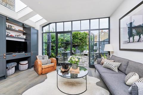 5 bedroom terraced house for sale - Rudloe Road, London, SW12
