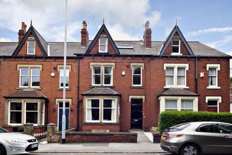 1 bedroom in a house share to rent, Potternewton Lane, Chapel Allerton, Leeds, LS7