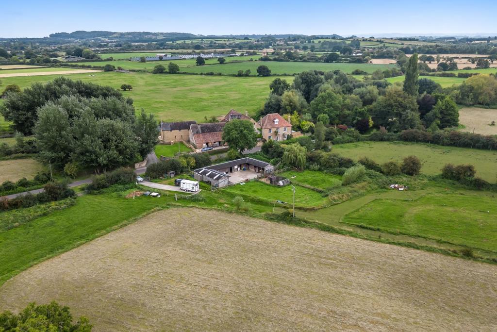 Gawbridge Mill, Kingsbury Episcopi, Martock, Somerset, TA12 5 bed