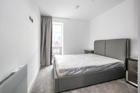 1 bedroom apartment to rent, 56A Kew Bridge Road, Brentford, TW8