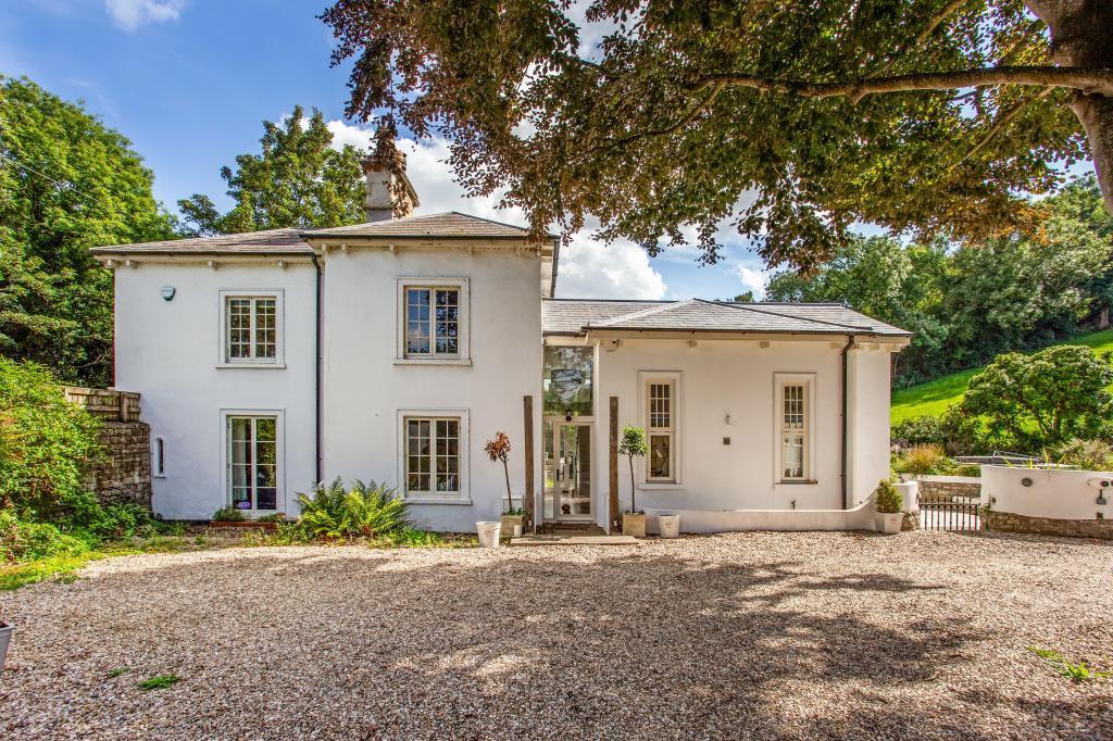 Bath Road, Saltford, Near Bath, Bristol, BS31 3 bed village house for