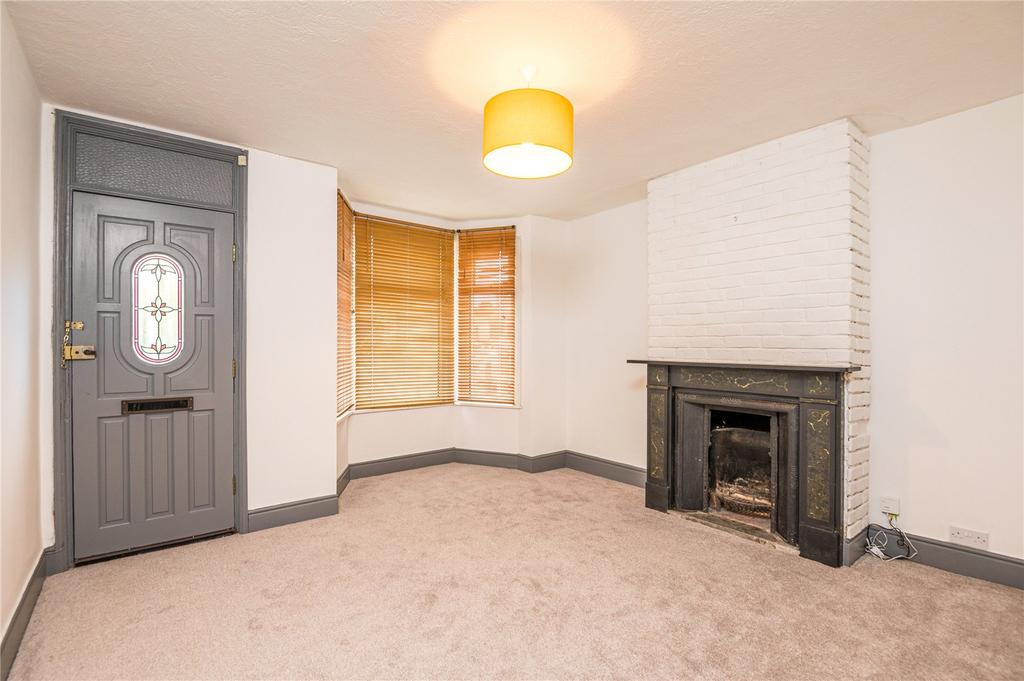 Alexandra Road, Great Wakering, SouthendonSea, Essex, SS3 2 bed semi