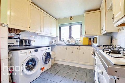 1 bedroom end of terrace house to rent - Anna Neagle Close -  Forest Gate -  E7