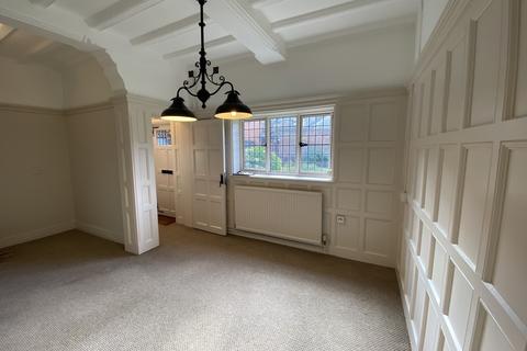 Studio to rent, KING'S LYNN QUEEN STREET - Almshouse for over 55's with KL connections