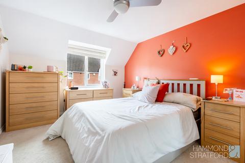 15 Camelia Close, Hethersett, Norwich, NR9 3FL