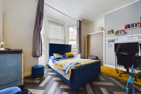 3 bedroom apartment for sale - Marine Terrace , Folkestone