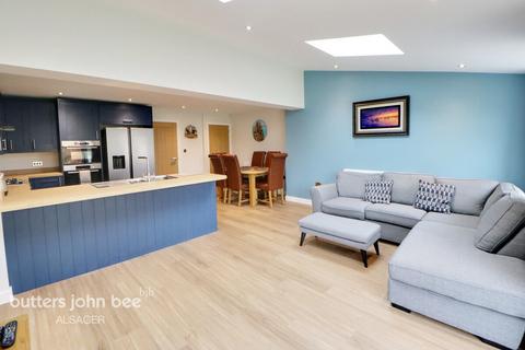 3 bedroom detached house for sale - Westlands, Bignall End