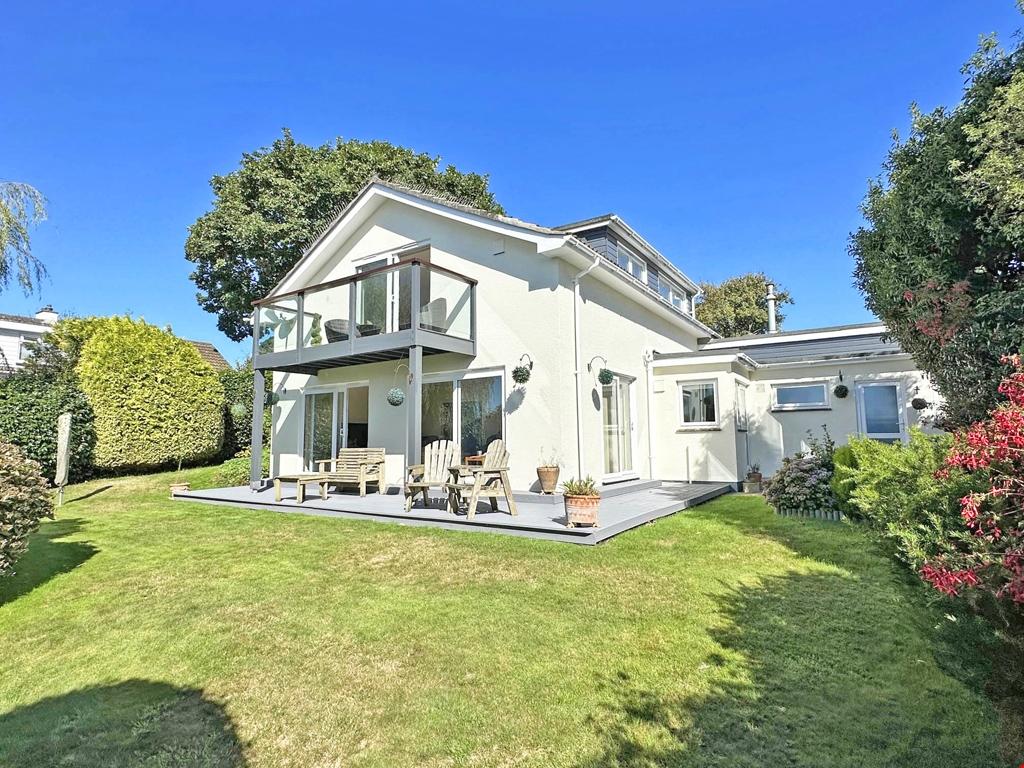 Point, Nr. Devoran, Truro, Cornwall 4 bed detached house for sale £