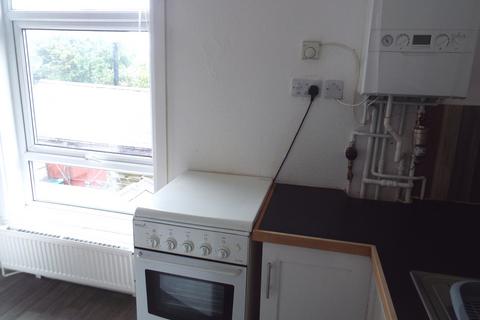 1 bedroom apartment to rent, 86a Perth Street