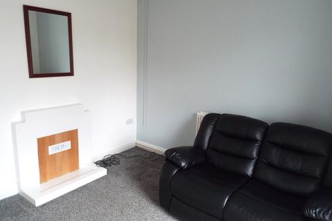 1 bedroom apartment to rent, 86a Perth Street