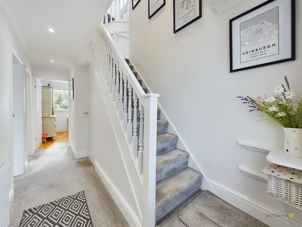 Giffords Croft, Lichfield 4 bed detached house for sale £575,000