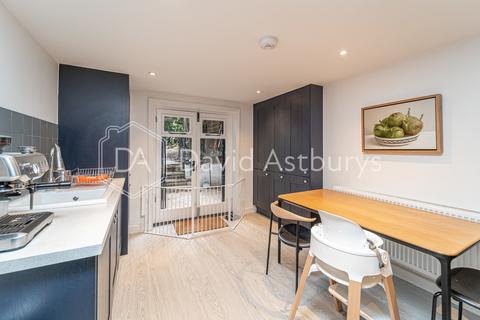 3 bedroom townhouse to rent, Bingham Street, Islington, London