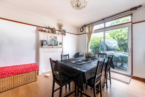 3 bedroom end of terrace house for sale, District road, Sudbury, Wembley, HA0