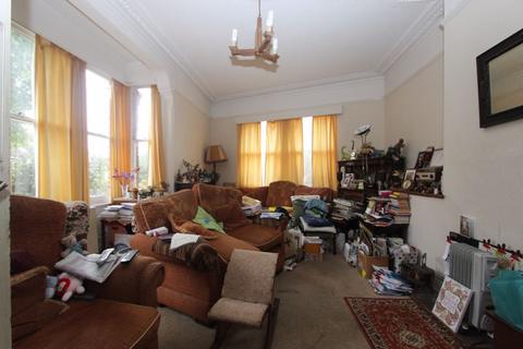 317 Ditchling Road, Brighton, BN1 6JJ