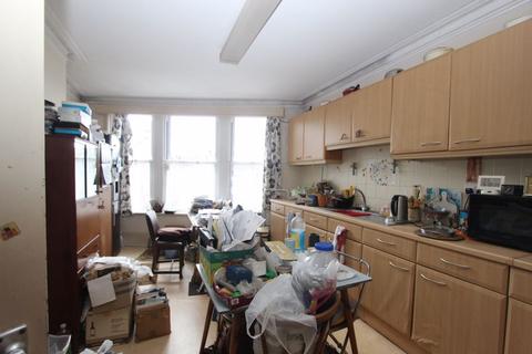 317 Ditchling Road, Brighton, BN1 6JJ