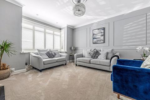 4 bedroom detached house for sale, Broad Lawn, New Eltham, SE9 3XD