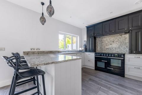 4 bedroom detached house for sale, Broad Lawn, New Eltham, SE9 3XD