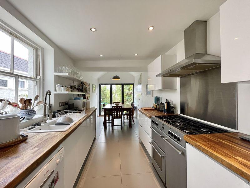 Modern Kitchen...