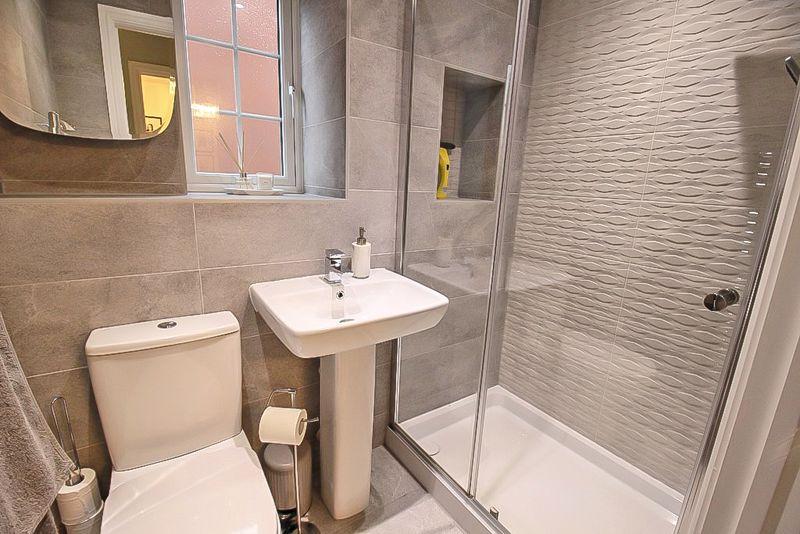 Ensuite shower room
