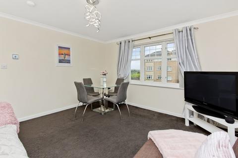 3 bedroom apartment for sale - Lindsay Gardens, Bathgate