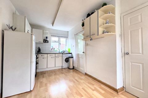 1 Hollyfield Crescent, Sutton Coldfield, B75 7SW
