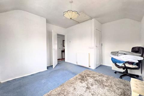 1 Hollyfield Crescent, Sutton Coldfield, B75 7SW